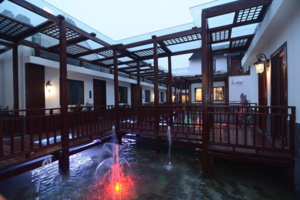 成都VS贵阳，养生休闲胜地大比拼(成都贵阳对比)